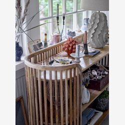 Natika Bordlampe, Natur, Stent�j