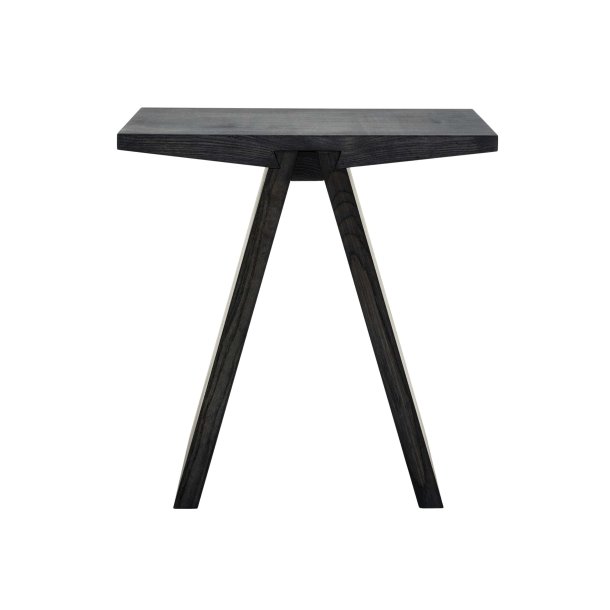 MUUBS Angle Taburet � Sort Bejdset/Olie