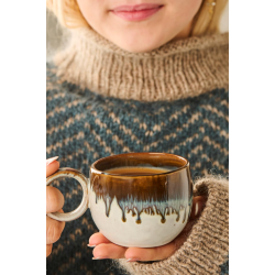 Krus m/hank Vallvik jordn�re toner m/bl� l�beglasur