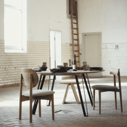 MUUBS Angle Taburet � Natur Olie